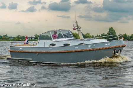 Langenberg Cabin Cruiser 30