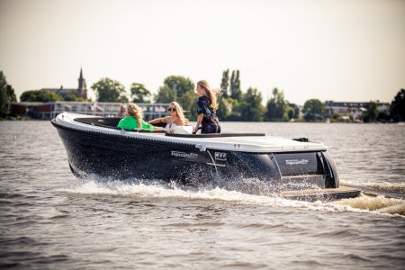 Topcraft 605 TENDER