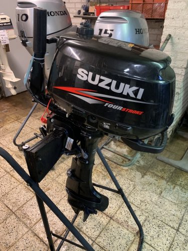 Suzuki 5 pk 4 takt hoofdfoto: 1